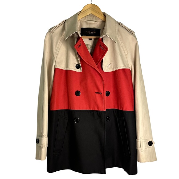 Coach Colorblock WM Peacoat Khaki, Red, Black with Button Detail on Shoulder - Picture 4 of 10